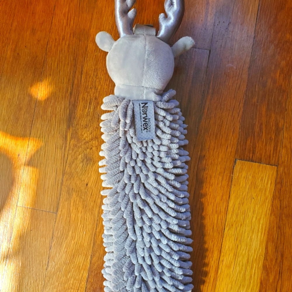 Norwex Reindeer Pet to Dry Hand Towel